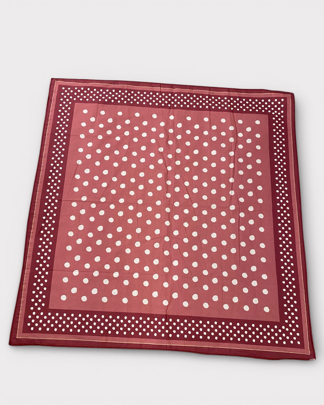 Pañuelo pico estampado