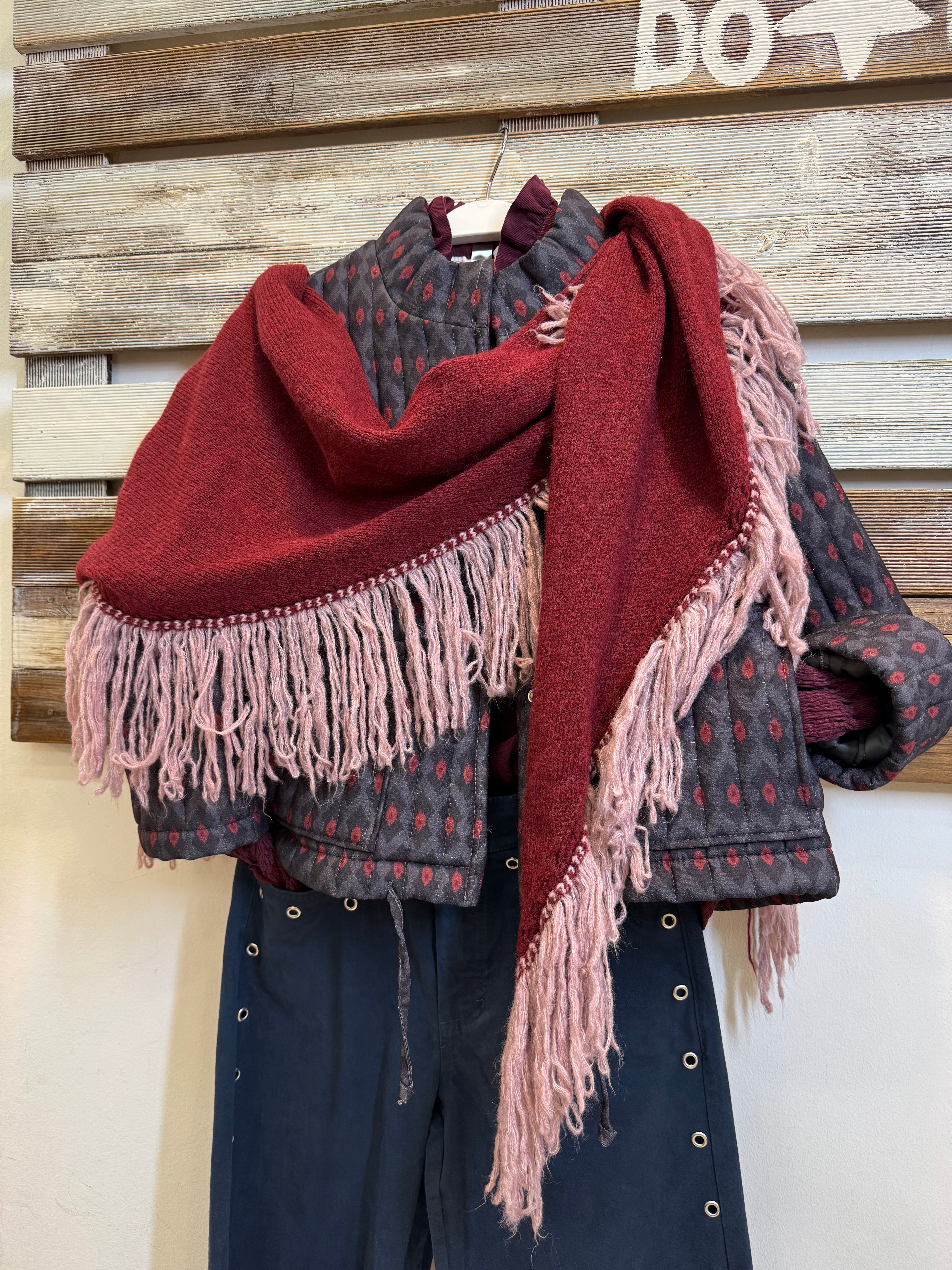 Pico punto liso flecos