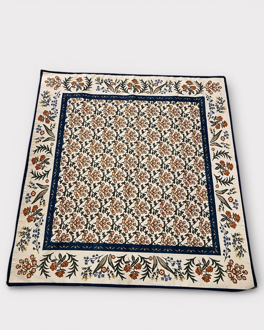Pañuelo pico estampado