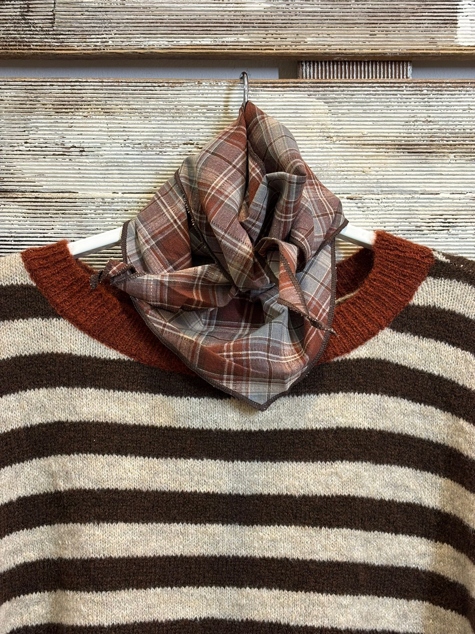 Pañuelo pico escocés