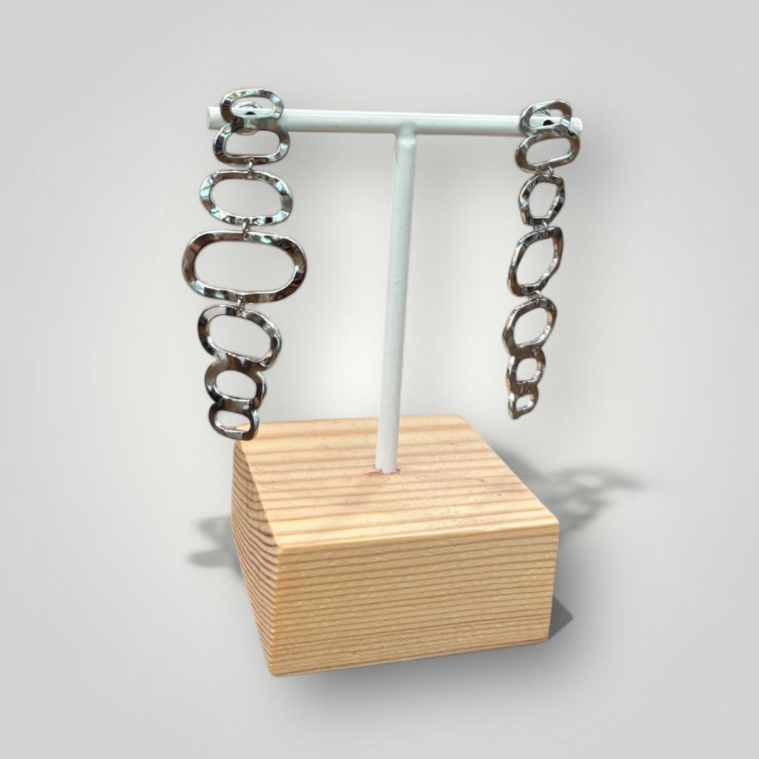 Pendientes largos plateados